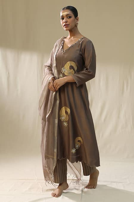 Buy_Arpita Sulakshana_Brown Chanderi Silk, Lurex, Organza Embroidery, Mocha Brushstroke Suit Set _Online_at_Aza_Fashions