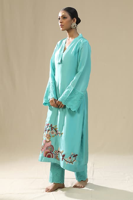Arpita Sulakshana Sky Blue Handpainted Kurta Set 
