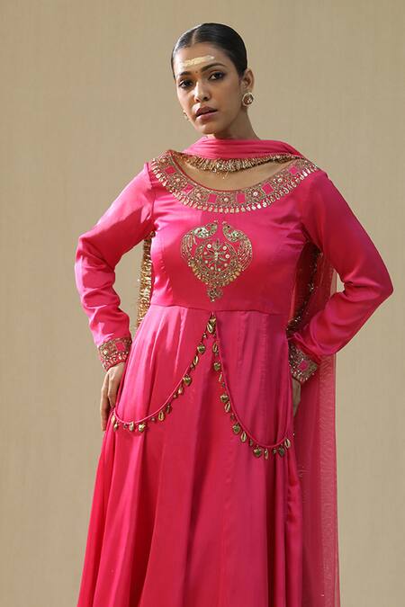 Shop_Arpita Sulakshana_Pink Chiffon, Silk Embroidery Round Neck Heart Anarkali Suit Set _Online_at_Aza_Fashions