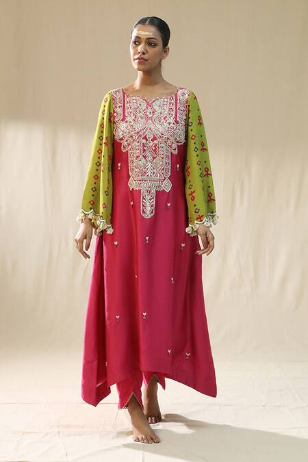 Shop_Arpita Sulakshana_Pink Chanderi Silk, Cotton, Silk, Organza Embroidery Ombre Handpainted Kurta Set _Online_at_Aza_Fashions