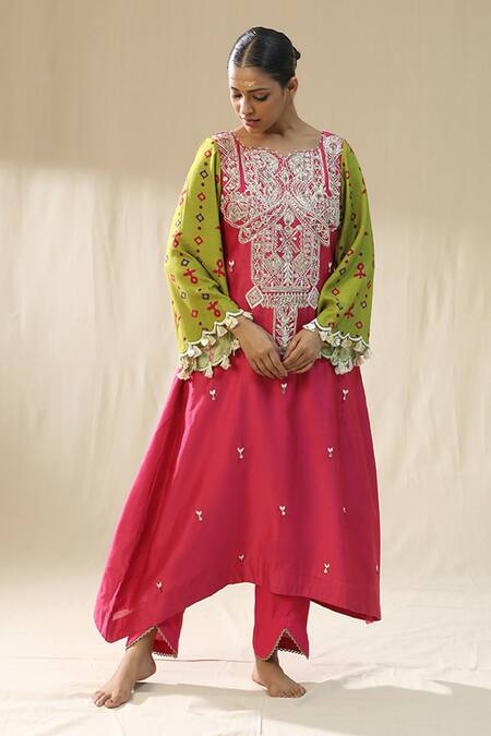 Arpita Sulakshana_Pink Chanderi Silk, Cotton, Silk, Organza Embroidery Ombre Handpainted Kurta Set _at_Aza_Fashions