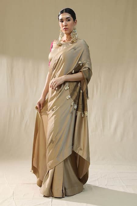 Arpita Sulakshana_Gold Chiffon, Silk Zari, Embroidery Round Neck Pre-stitched Saree With Blouse _at_Aza_Fashions