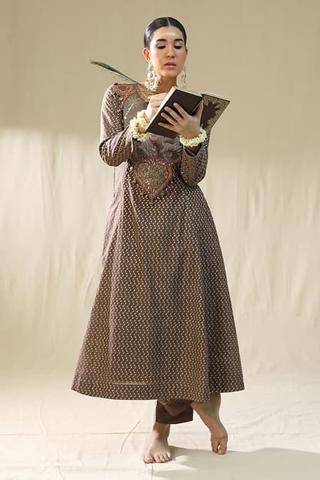 Arpita Sulakshana_Brown Chanderi Silk, Cotton, Silk, Kota Doria Zari, Mocha Self Suit Set _Online_at_Aza_Fashions