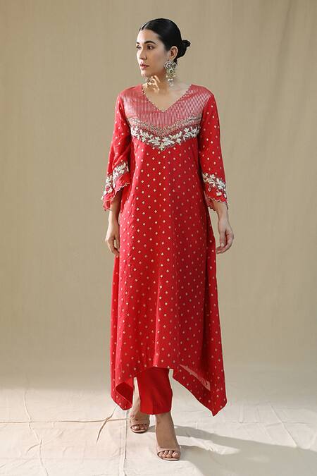 Buy_Arpita Sulakshana_Red Chanderi Silk, Cotton, Silk, Kota Doria Zari, Embroidery Self Suit Set _Online_at_Aza_Fashions