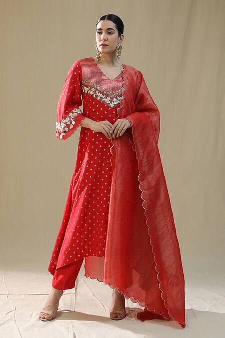 Buy_Arpita Sulakshana_Red Chanderi Silk, Cotton, Silk, Kota Doria Zari, Embroidery Self Suit Set 
