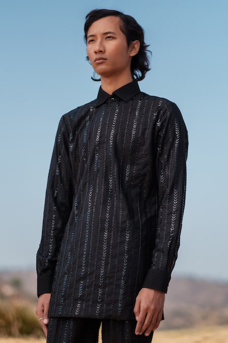 Shop Amaare Black Cotton, Silk Embroidery Rope Chain Kurta Set at Aza Fashions Shop_Amaare_Black Cotton, Silk Embroidery Rope Chain Kurta Set _at_Aza_Fashions