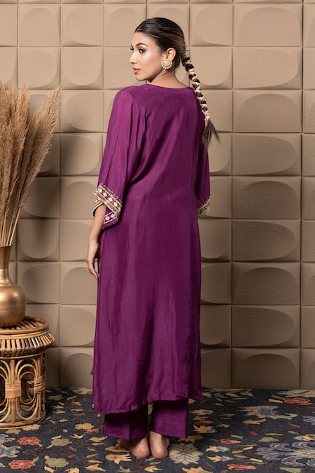 Label Flamingo By Vrinda Purple Zardozi Embroidered Kaftan Set 