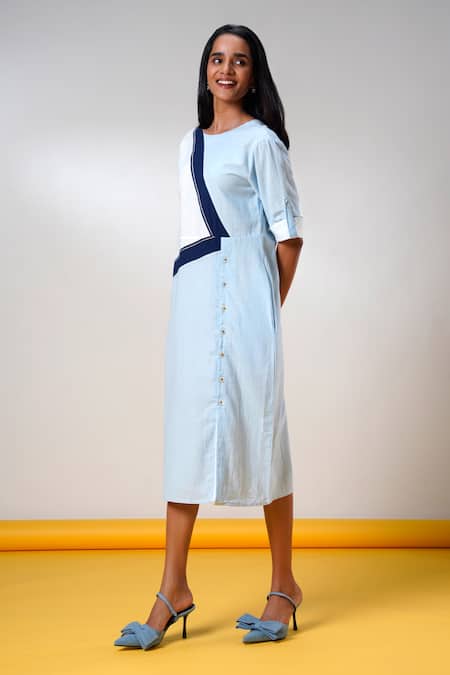 Buy Madder Much Blue Cotton V-neck Fiji Celestial Horizon Dress Online at Aza Fashions Buy_Madder Much_Blue Cotton V-neck Fiji Celestial Horizon Dress _Online_at_Aza_Fashions