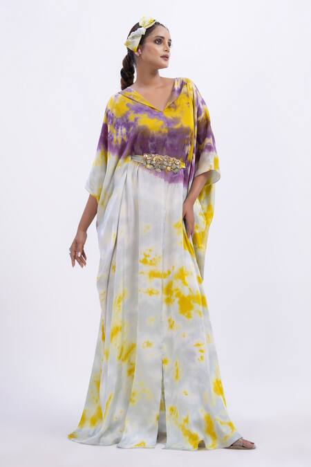Buy Merge Design Modal, Satin Embroidery V-neck Tie-dye Kaftan Online at Aza Fashions Buy_Merge Design_Modal, Satin Embroidery V-neck Tie-dye Kaftan _Online_at_Aza_Fashions
