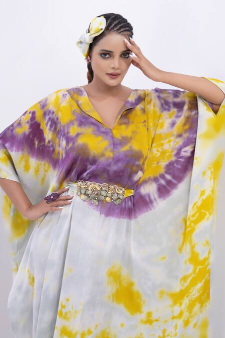 Shop Merge Design Modal, Satin Embroidery V-neck Tie-dye Kaftan Online at Aza Fashions Shop_Merge Design_Modal, Satin Embroidery V-neck Tie-dye Kaftan _Online_at_Aza_Fashions