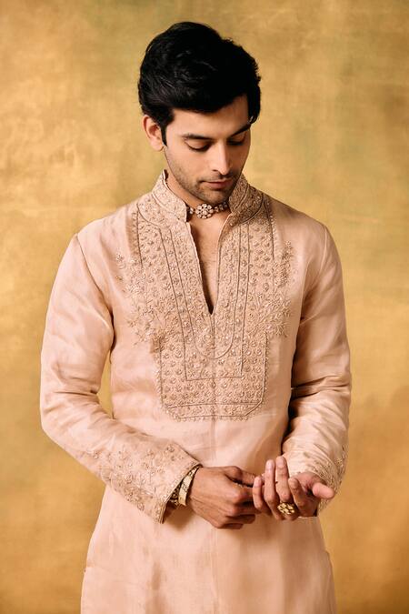 Buy Mukti And Kavith Casa Pink Tissue Embroidery Sunset Bloom Kurta Set Online at Aza Fashions Buy_Mukti And Kavith Casa_Pink Tissue Embroidery Sunset Bloom Kurta Set _Online_at_Aza_Fashions