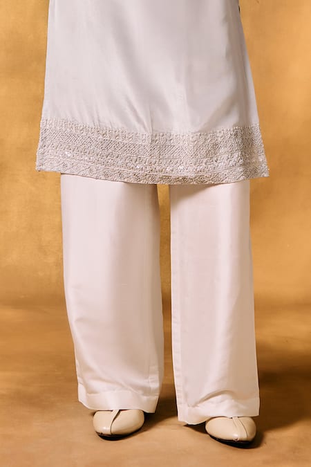 Mukti And Kavith Casa_Gray Tissue Embroidery Smoky Grey Kurta Set _Online_at_Aza_Fashions