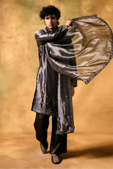 Shop_Mukti And Kavith Casa_Gray Tissue Embroidery Smoky Moon Kurta Set _Online_at_Aza_Fashions