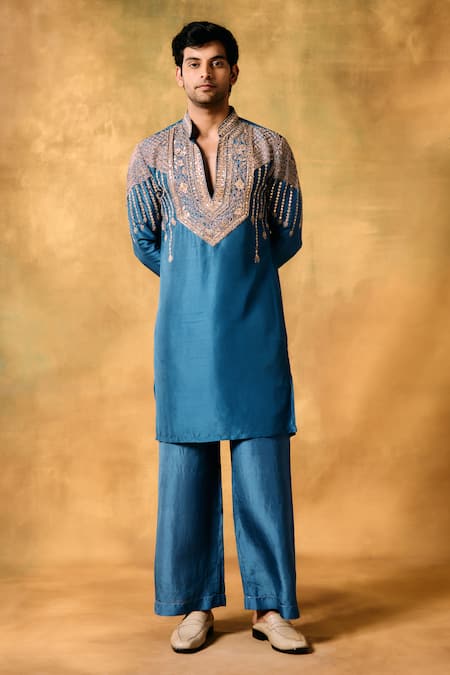 Buy_Mukti And Kavith Casa_Blue Silk Embroidery Royal Wave Kurta Set _Online_at_Aza_Fashions