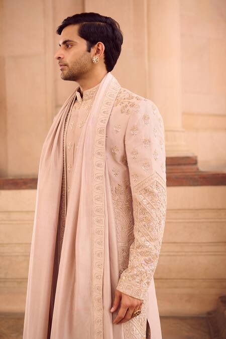 Buy_Mukti And Kavith Casa_Pink Silk Embroidery Blush Resham Sherwani Set _Online_at_Aza_Fashions