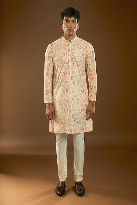 Arihant Rai Sinha Thread Work Kurta Set 