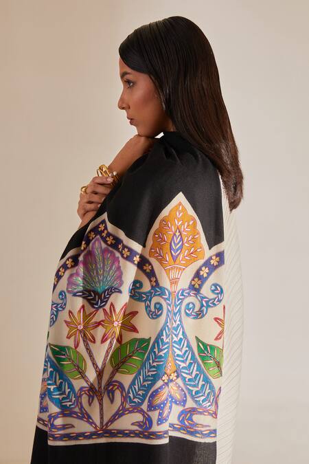 SHAZA_Black Kalamkari Border Pashmina Stole _Online_at_Aza_Fashions