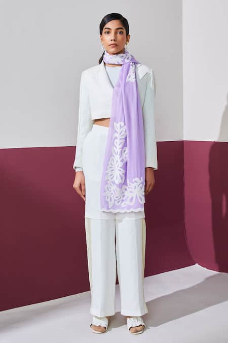 Shop SHAZA Purple Lavender Embroidered Stole at Aza Fashions Shop_SHAZA_Purple Lavender Embroidered Stole _at_Aza_Fashions