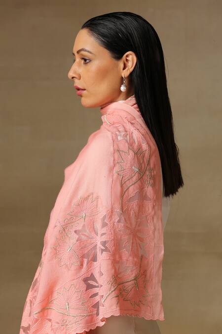 SHAZA_Peach Vineyard Zari Detail Stole _Online_at_Aza_Fashions