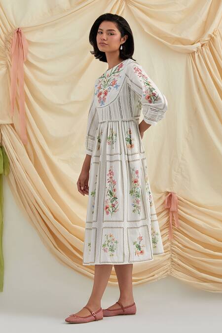 Buy_Pozruh By Aiman_White Cotton Embroidery Round Neck Bouquet Midi Dress _Online_at_Aza_Fashions