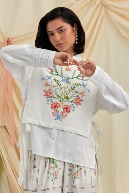 Shop_POZRUH_White Cotton, Hemp Embroidery Collared Bouquet Bib Set _Online_at_Aza_Fashions