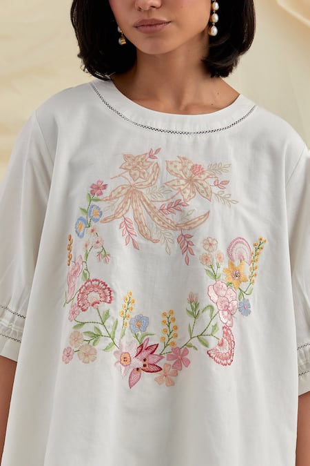 Buy_Pozruh By Aiman_White Cotton, Hemp Embroidery Round Neck Floral Swayer Top And Trouser Set 