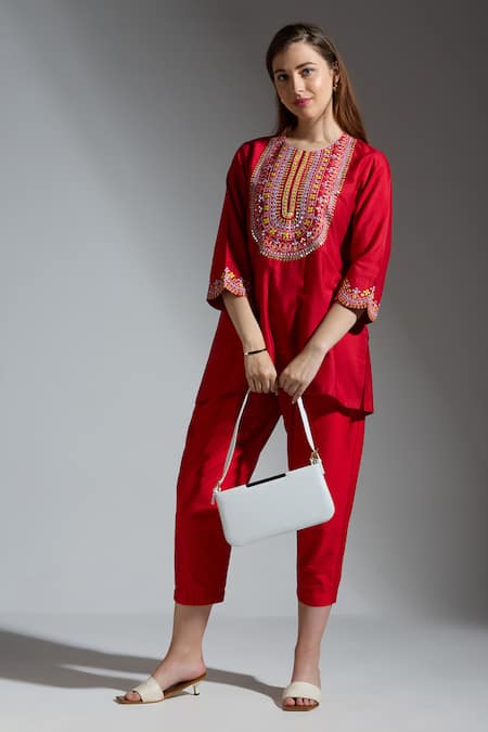 Shop_Neha Gursahani_Red Silk Embroidery Round Neck Co-ord Set _Online_at_Aza_Fashions