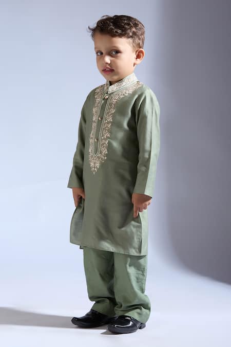 Neha Gursahani_Green Silk Embroidery Designer Kurta Pant Set _Online_at_Aza_Fashions