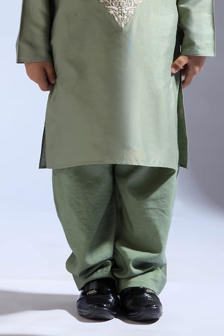 Neha Gursahani_Green Silk Embroidery Designer Kurta Pant Set _at_Aza_Fashions