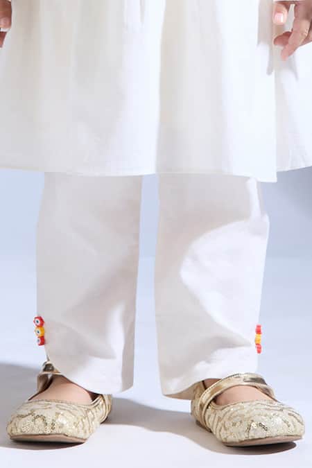 Neha Gursahani_Ivory Silk, Spandex Embroidery Designer Kurta _at_Aza_Fashions