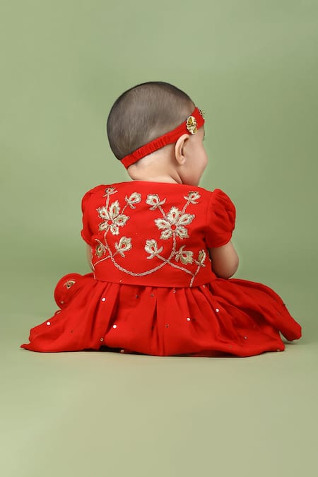 Shop Little Brats Red Cotton Embroidery Flower Baby Outfit at Aza Fashions Shop_Little Brats_Red Cotton Embroidery Flower Baby Outfit _at_Aza_Fashions