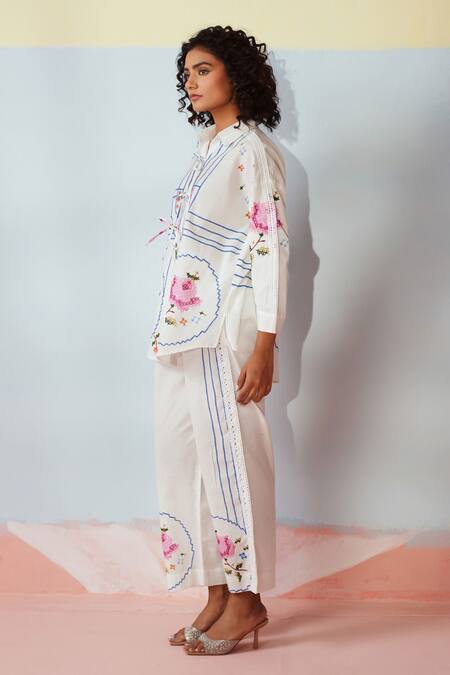 Buy Rainas White Cotton, Linen Embroidery Collared Cross Stitch Meadow Set Online at Aza Fashions Buy_Rainas_White Cotton, Linen Embroidery Collared Cross Stitch Meadow Set _Online_at_Aza_Fashions