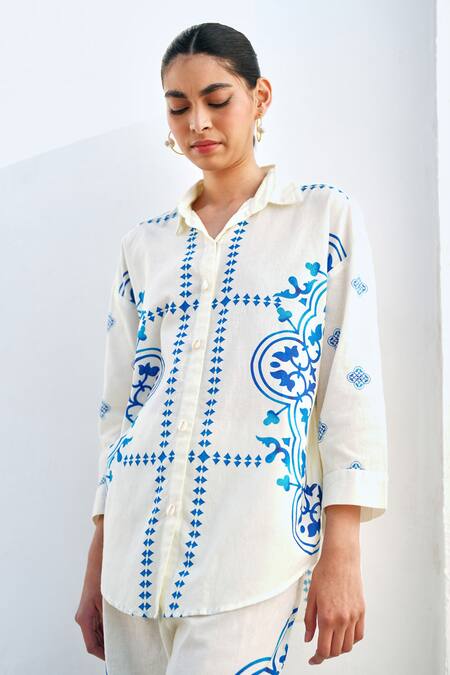 Buy Rainas White Cotton, Linen Collared Sapphire Mosaic Set Online at Aza Fashions Buy_Rainas_White Cotton, Linen Collared Sapphire Mosaic Set _Online_at_Aza_Fashions