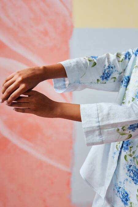 Rainas Blue Cotton, Linen Collared Floral Print Set Online at Aza Fashions Rainas_Blue Cotton, Linen Collared Floral Print Set _Online_at_Aza_Fashions