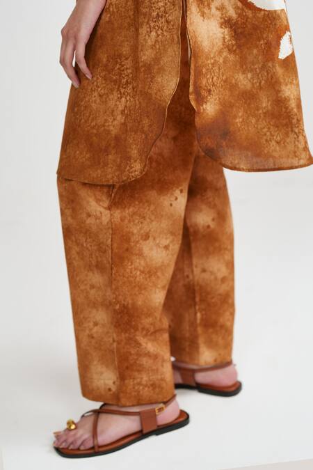 Buy_Rainas_Brown Cotton, Linen Collared Rustic Bloom Kurta And Pant Set 