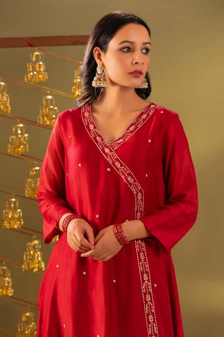 Rashi Jain_Red Chanderi, Organza Embroidery V-neck And Teal Kurta Pant Dupatta Set _at_Aza_Fashions