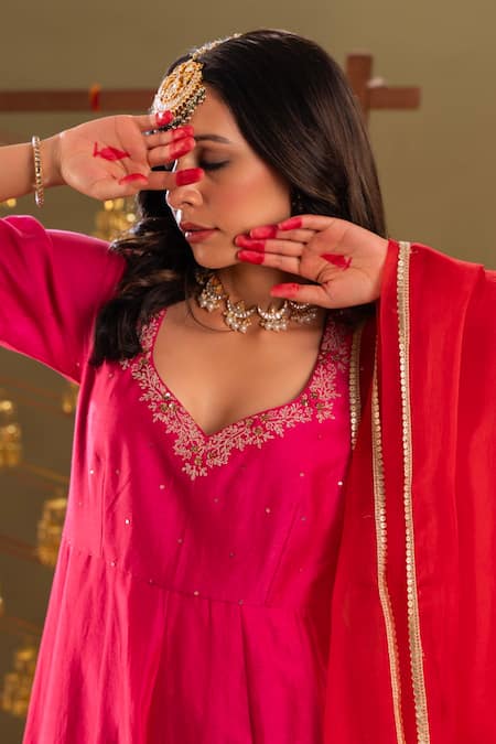 Rashi Jain_Pink Chanderi, Organza Sequins, Embroidery Round Neck Anarkali Set _at_Aza_Fashions