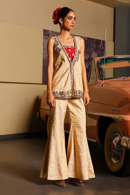 Buy_Sabe_Gold Tissue Embroidery Open , Round Maroon Designer Sharara Set _Online_at_Aza_Fashions