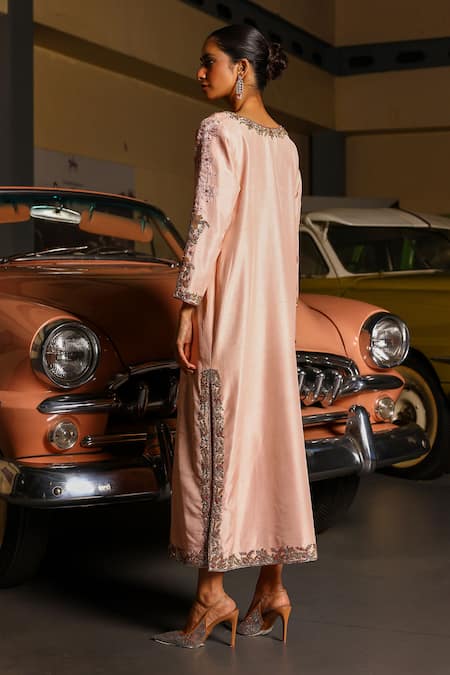 Sabe Embroidered Pink Silk Kaftan 
