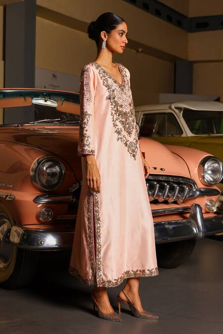 Sabe_Pink Silk Embroidery V-neck Kaftan _Online_at_Aza_Fashions
