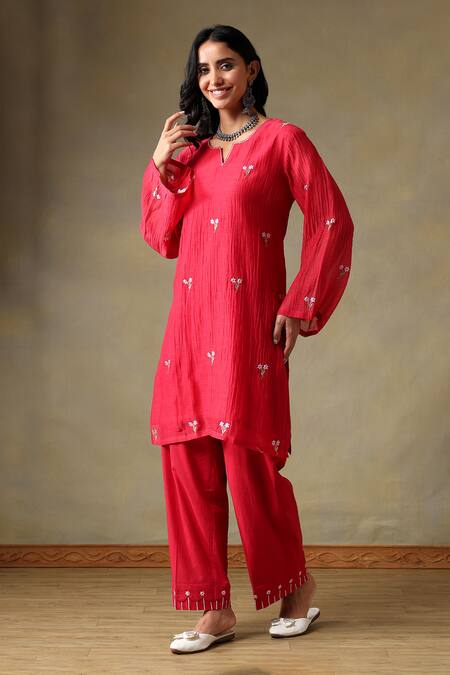 Shop_Tashee_Red Chanderi, Cotton Embroidery V-neck Kurta With Pant _Online_at_Aza_Fashions