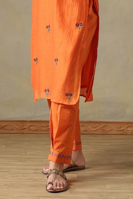 Buy_Tashee_Orange Chanderi, Cotton Embroidery Round Neck Kurta Pant Set 