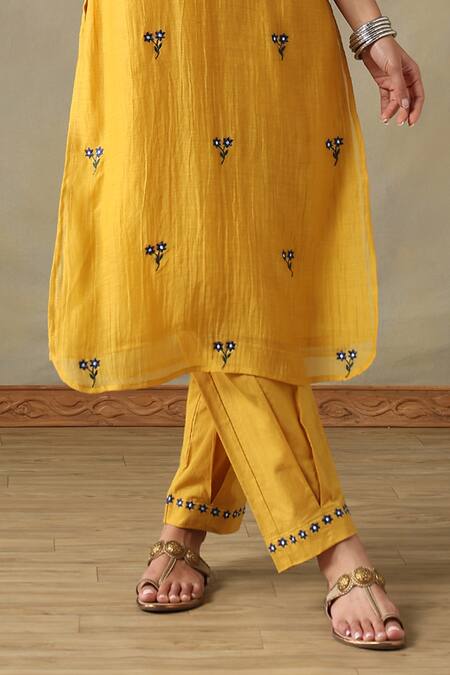 Buy_Tashee_Yellow Chanderi, Cotton Embroidery Round Neck Kurta With Pant Set _Online_at_Aza_Fashions