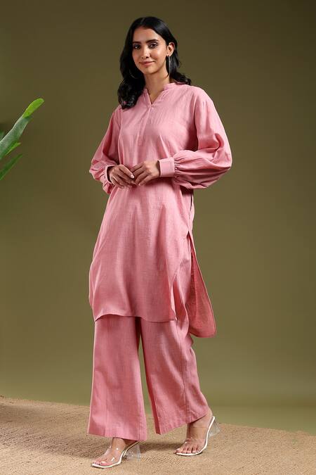 Tashee_Pink Linen Mandarin Collar Kurta With Pant _Online_at_Aza_Fashions