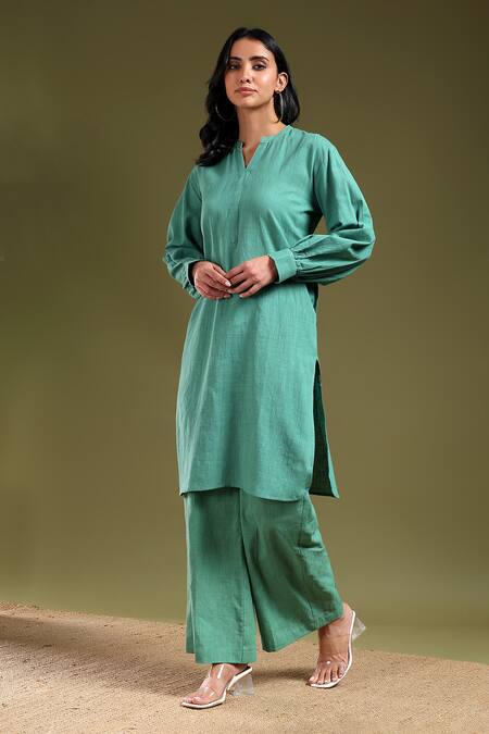 Tashee_Green Linen Split V-neck Sage Kurta And Pant Set _Online_at_Aza_Fashions