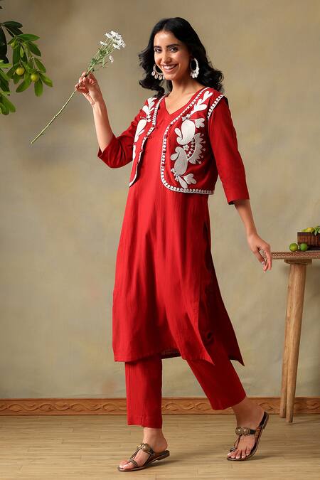 Tashee_Rust Cotton Embroidery Round Neck, Slub Kurta Set _at_Aza_Fashions