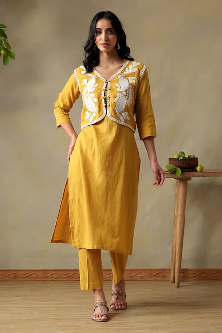 Tashee Yellow Cotton Embroidery Round Neck, Slub Kurta Set 