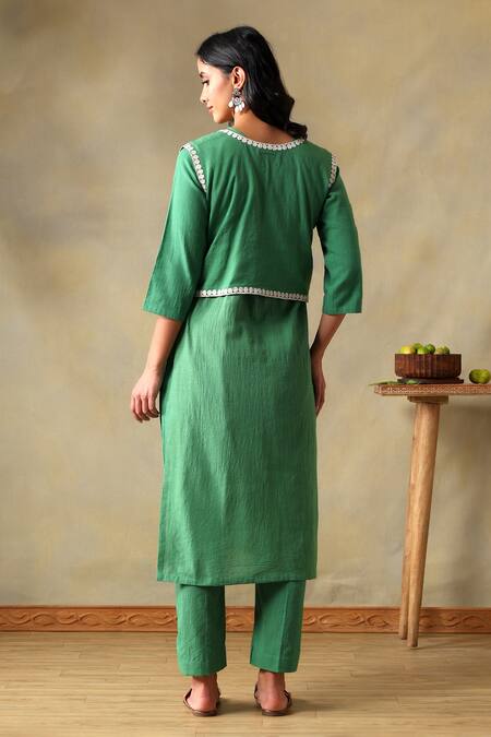 Shop_Tashee_Green Cotton Embroidery Round Neck, Slub Kurta Set _Online_at_Aza_Fashions