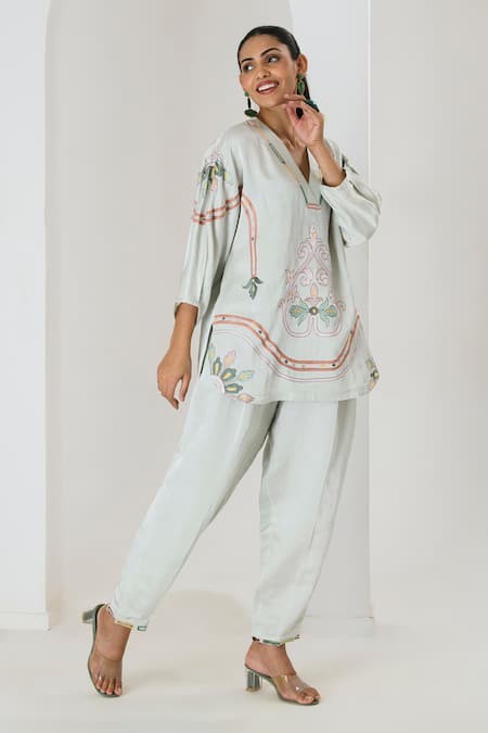 Buy_Saahiil Kapoor_Mint Linen, Satin Embroidery V-neck Floral Top And Pant Set 