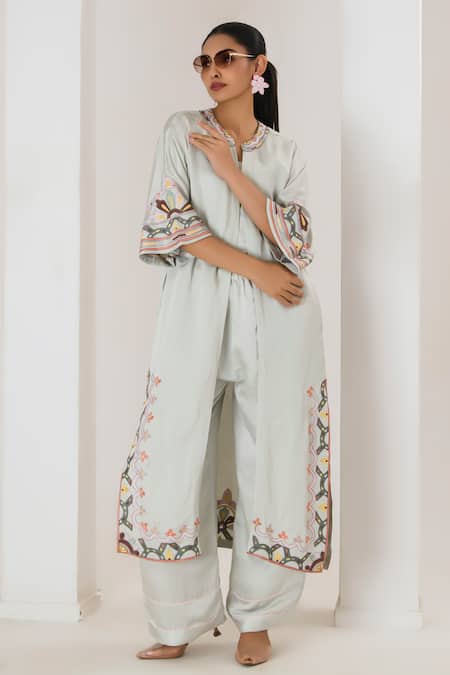 Saahiil Kapoor_Mint Linen, Satin Embroidery Square , Round Crop Top Pant Set _at_Aza_Fashions